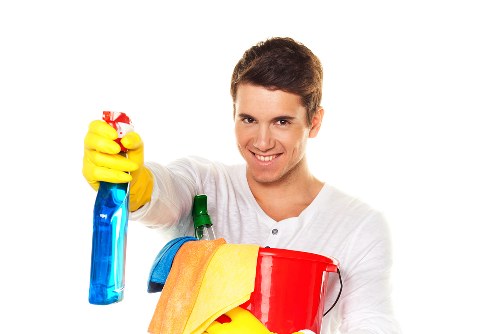 Careful cleaning of wool and natural fiber rugs in Hoxton